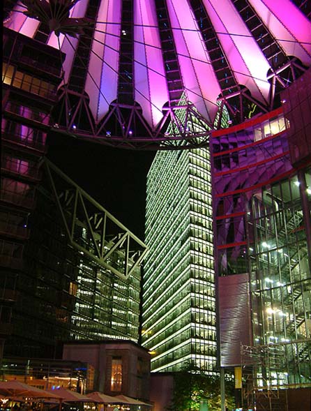 Berlinské multimedialní centrum Sony