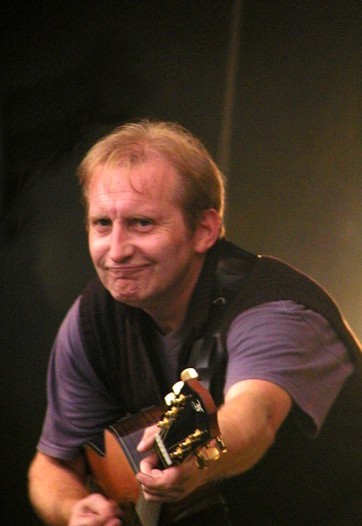 Hraje jen pro vás...