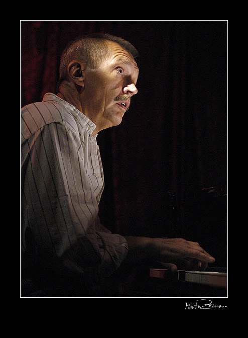 Play Jazz