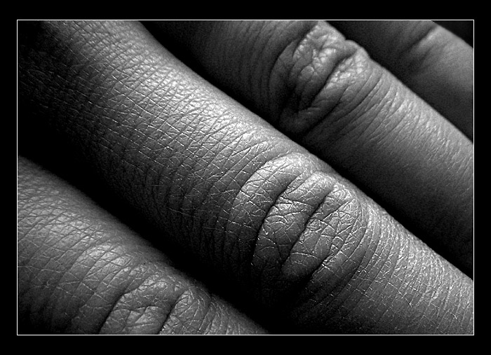 <b>...STARÁ NEBO MLADÁ?...</b>