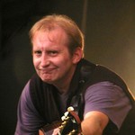 Hraje jen pro vás...