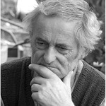 <b>v zamyšlení</b>