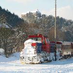 Projela jsem pod Pernštejnem.