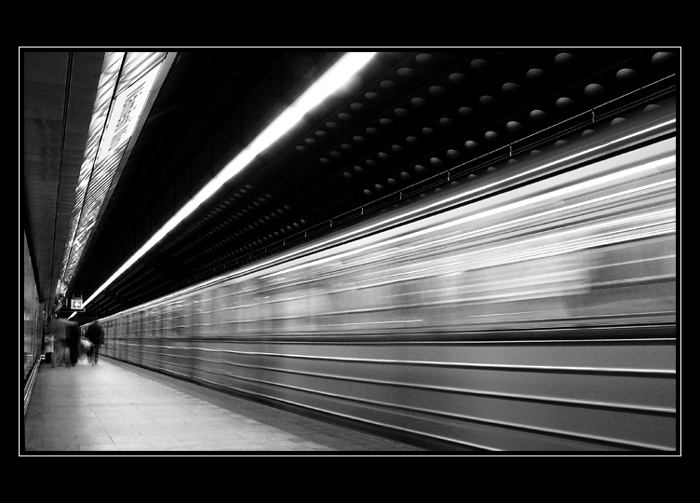 PRAŽSKÉ METRO - "příjezd"