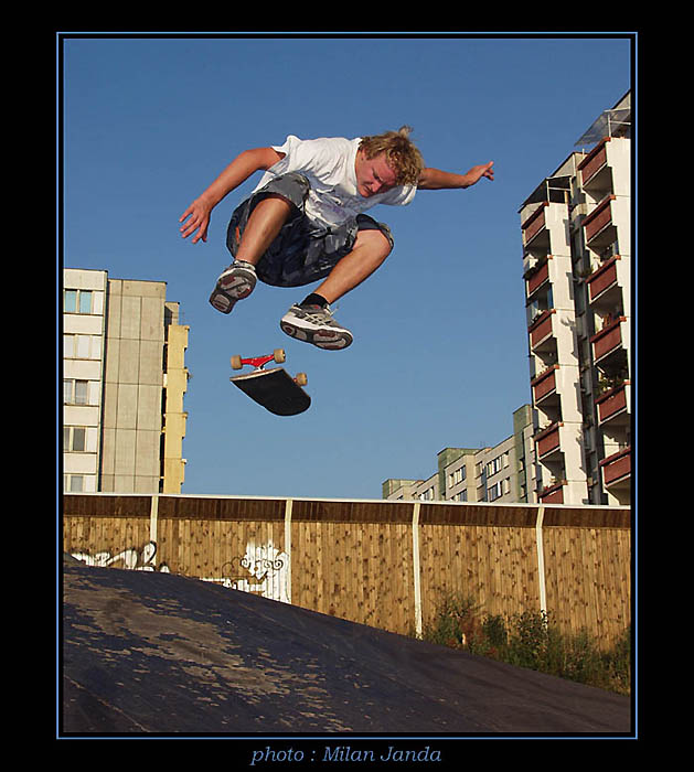 - - R O U B A - -