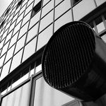 Hluboký dech skleněného monstra