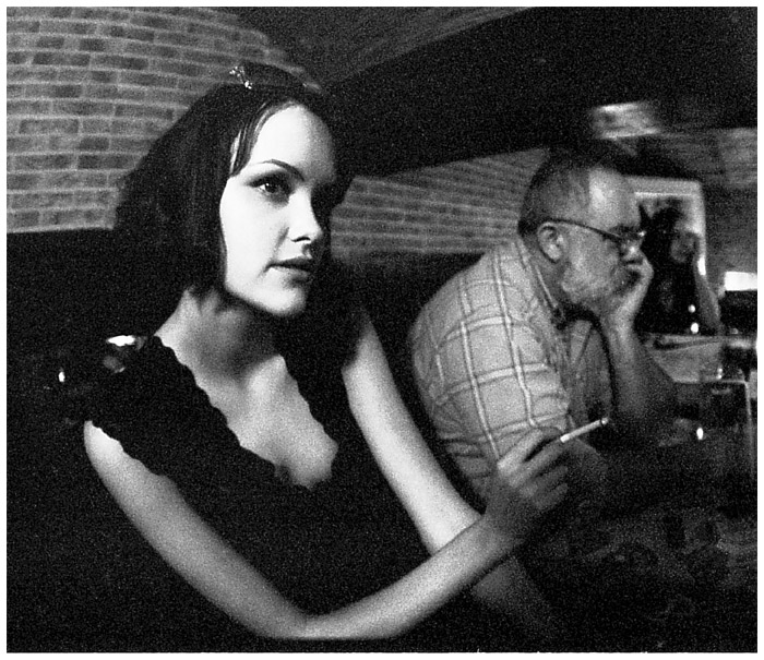  28.11. 2003   20: 47 hod ....