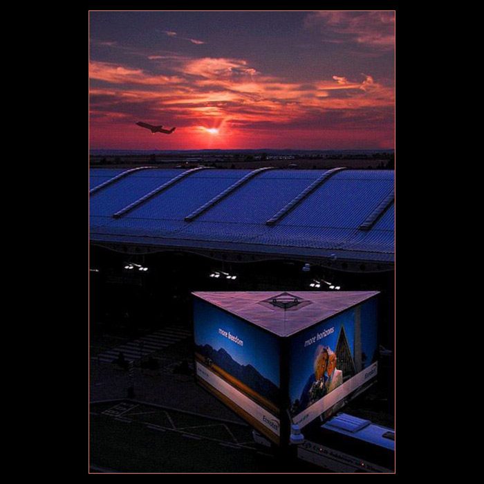 Připoutejte se, nekuřte startujem...