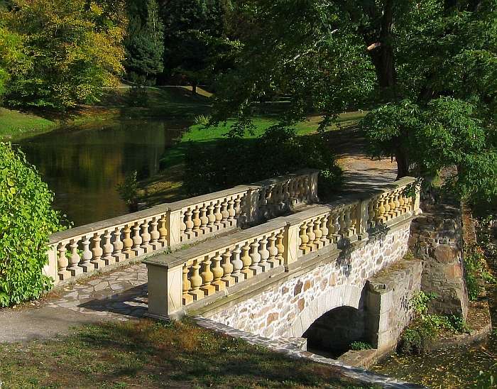 Zámecký most
