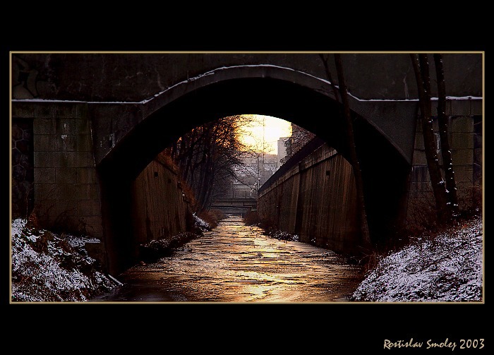 <b>Golden sewer</b> ... aneb Zlatá stoka