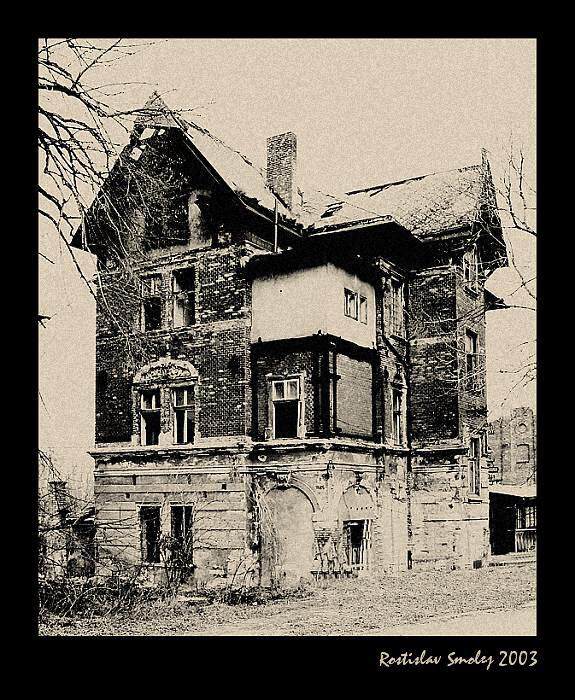 <b>The house of The Adams Family ...</b>aneb i takhle se dá dnes bydlet ...