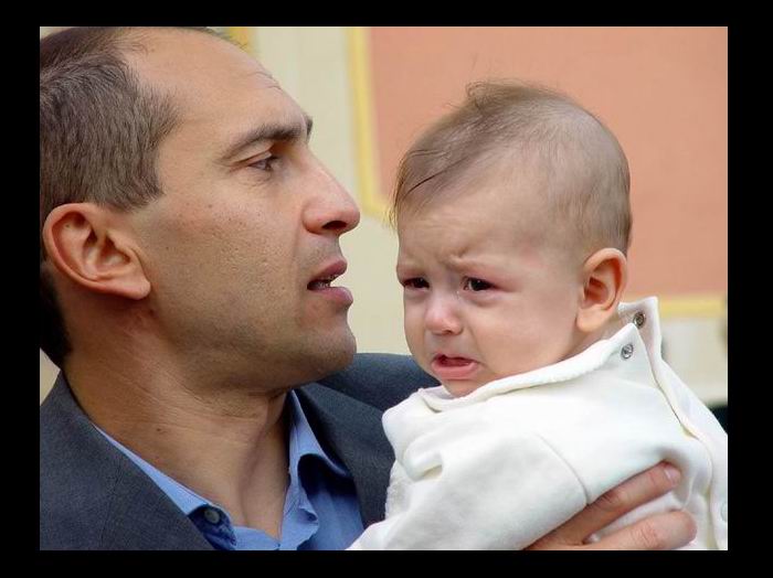 My little son, don't cry... Be happy !