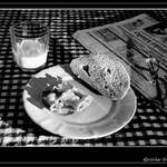 večeře novinového čtenáře