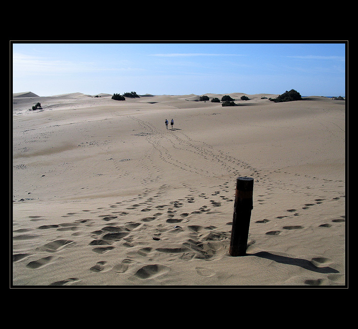 <b> Stopy minulosti </b>