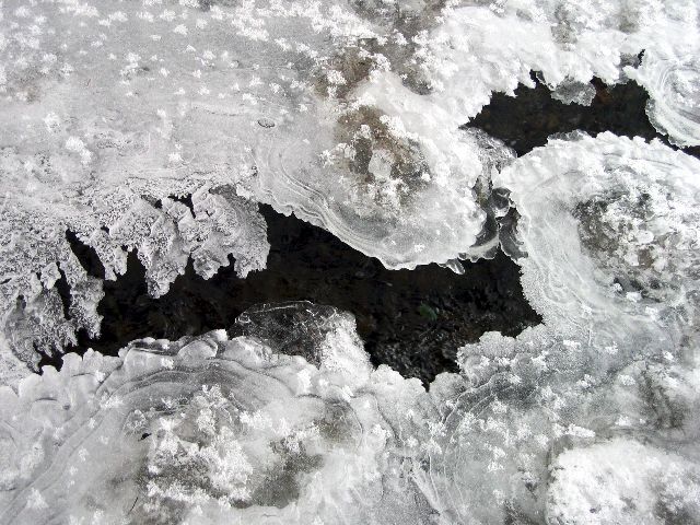 Prasklina v ledu