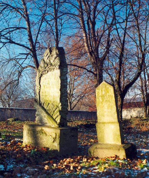 -= pomnik II. =-