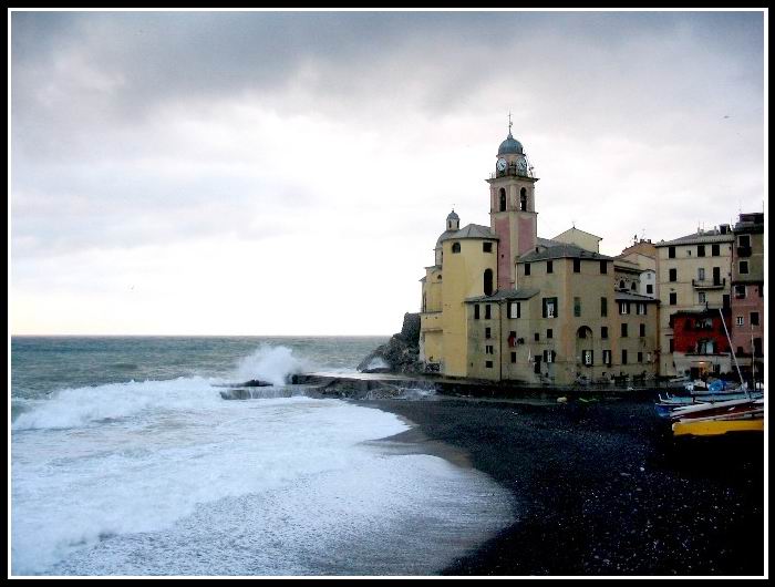 Mareggiata a Camogli