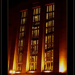 <b>Skleněná zeď</b>