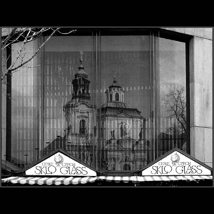  <B>ČESKÉ SKLO ZRCADLÍ NEJLÉPE!</B>