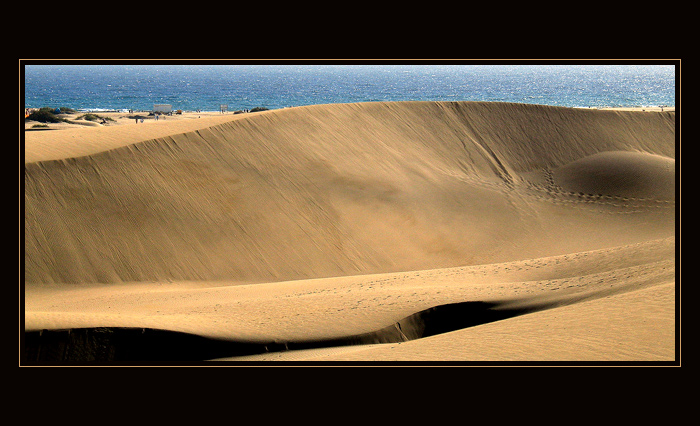 <b> Napůl cesty </b>