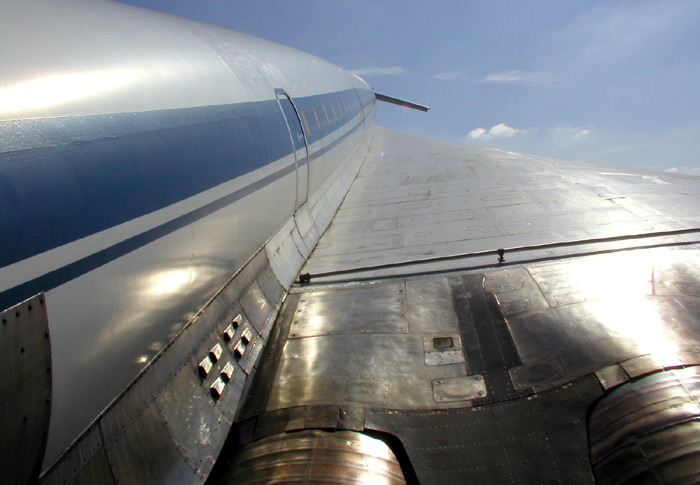 Tu 144
