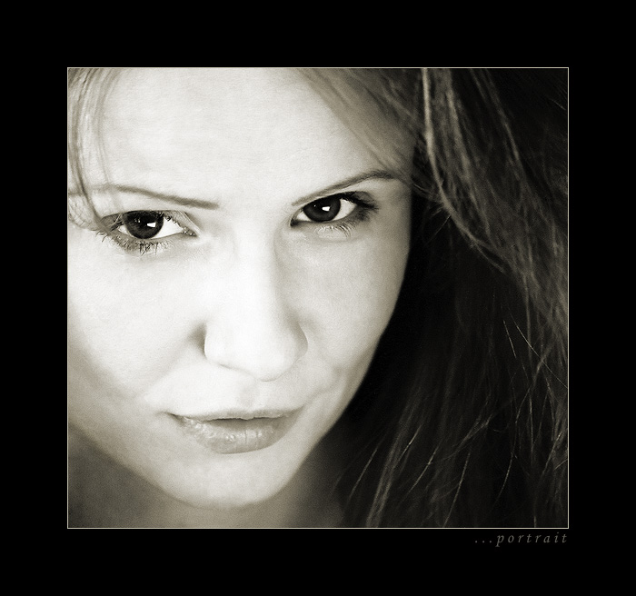 len portret...