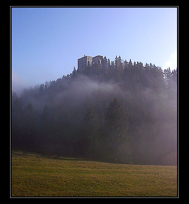 Zahmlený hrad grófa Tokolyho
