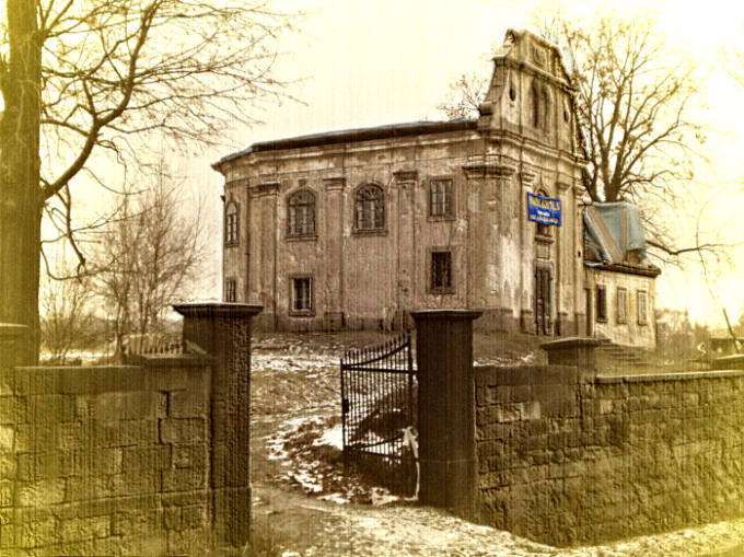 Vyhorely kostel, cekajici na rekonstrukci