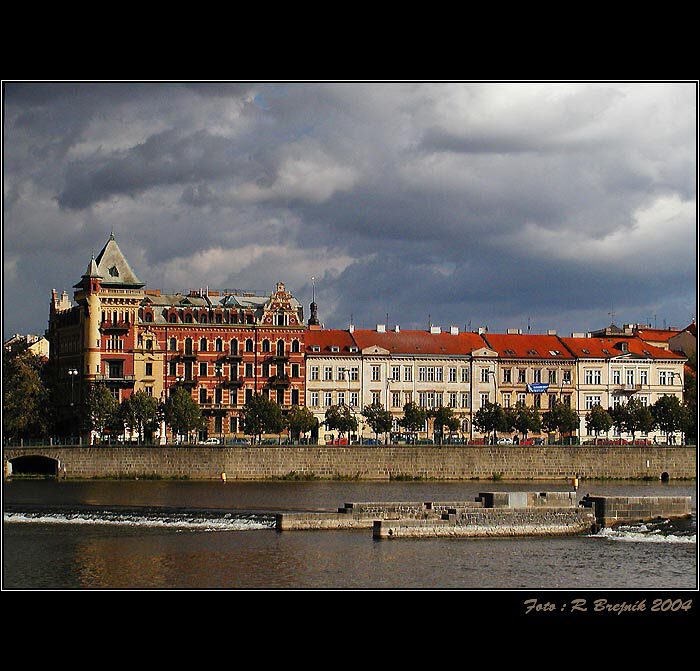 <B>VĚNOVÁNO Stanislavě Bürgerové ...</B>