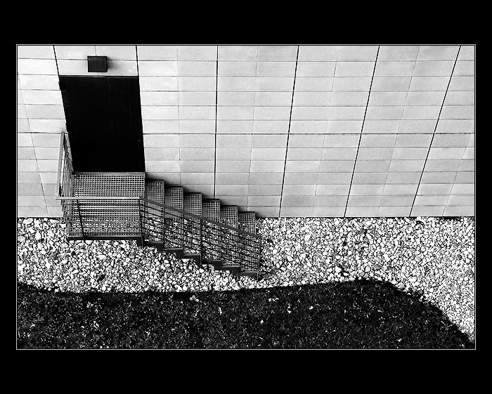 <b>Únikový východ</b>