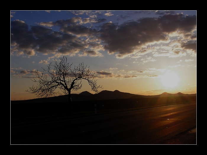 Lounsko před západem slunce..
