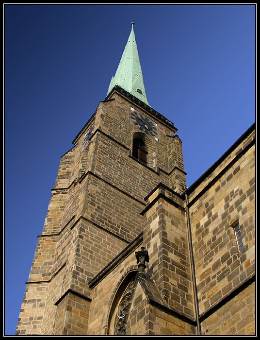 <B> -= Katedrála sv. Bartoloměje =- </B>