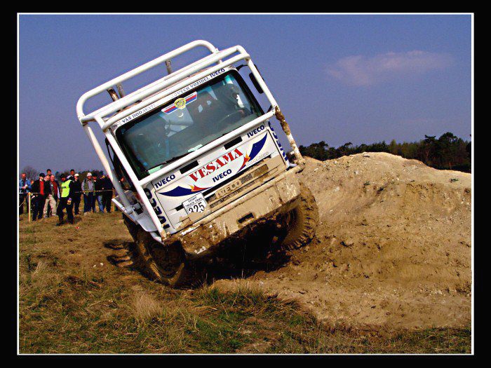 TRUCK