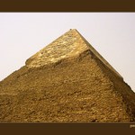 Pyramida