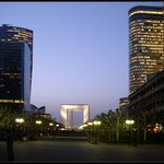 Večerní La Defense
