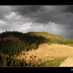 <b> Slnečná pod mrakom <b>