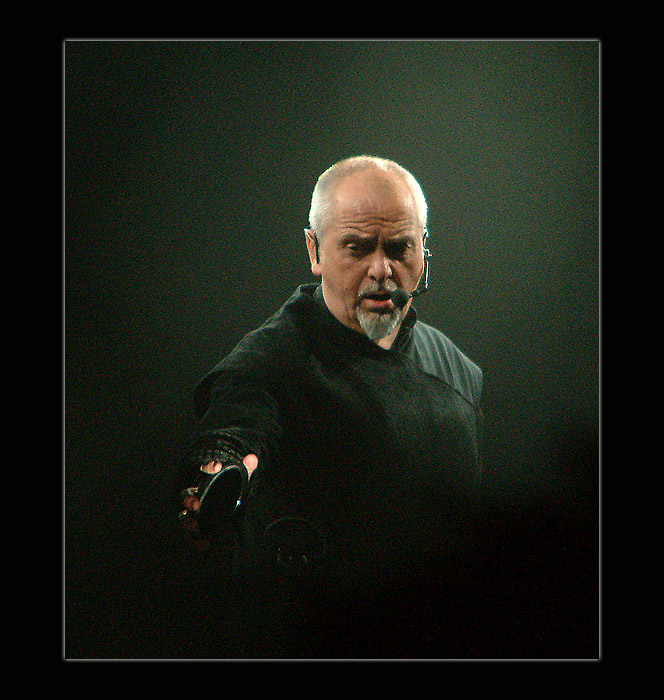 Peter Gabriel  17.5. 2004  Praha ...