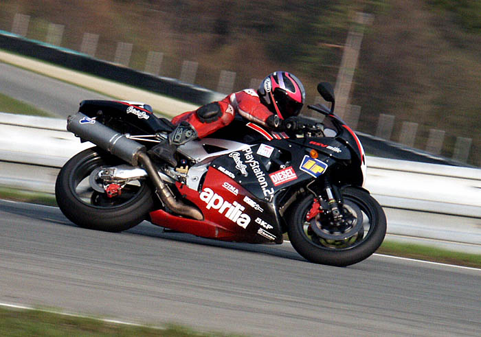 Aprilia RSV RACING