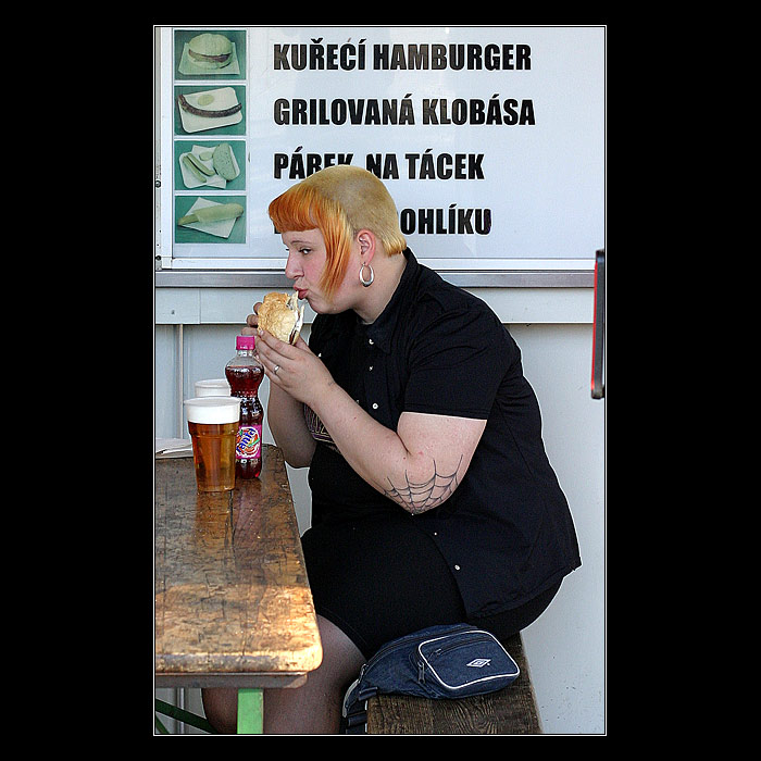 <b>: Kuře :</b>
