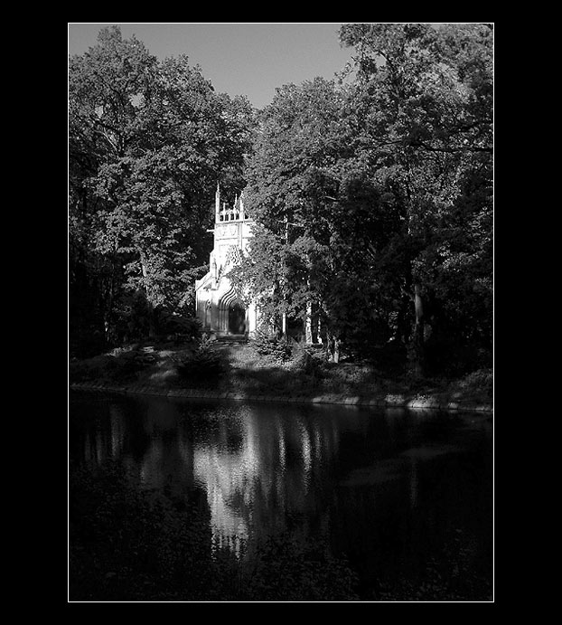 hrobka - rod. Andrassiovcov