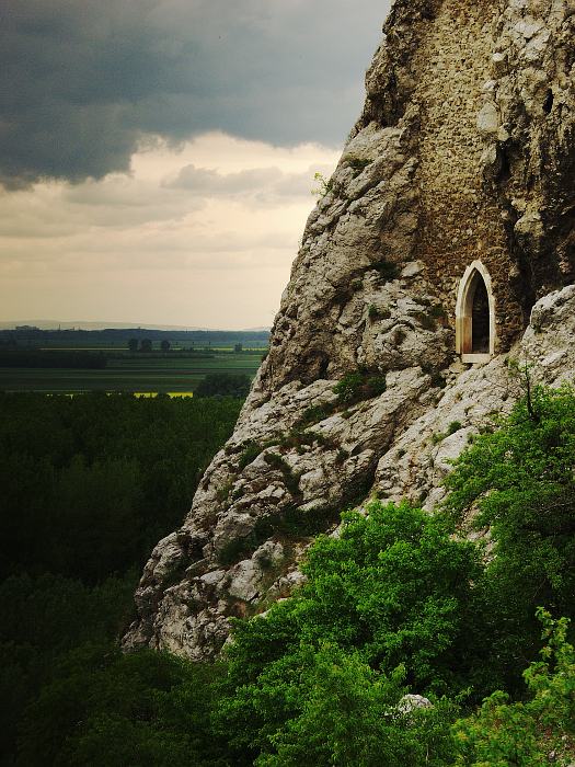 Turistický Děvín - Skála