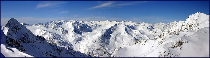 Alpská modř