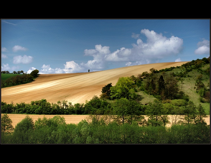 samotář v oblacích