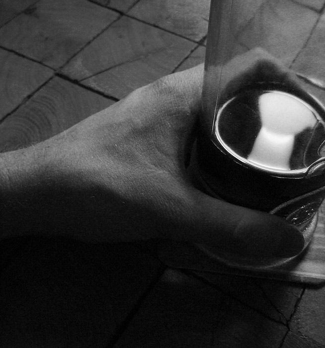 ruka_bw