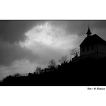 <B>POZNÁTE KDE TO JE?</B>