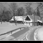 Zimní chaloupka v BW úpravě