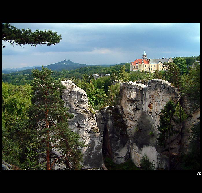 Bouře nad Hruboskalskem