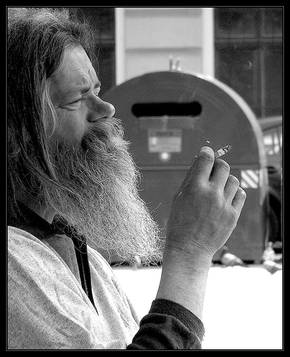 :o)cigaretka(o:
