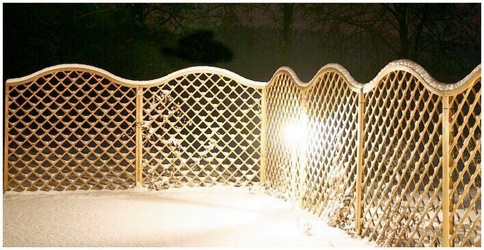 V noci přijel k nám bílý kůň ...