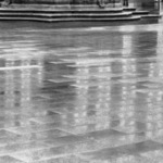 Pohled prodavace bot nebo jejich cistice